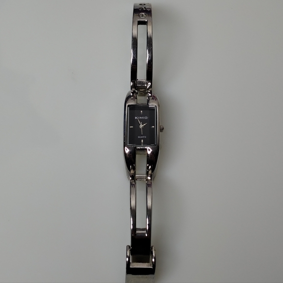 Kimio Black and Silver Quartz Watch - Picture 3 of 9